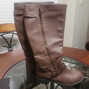 Brash brown boots women size 6 1/2 wide